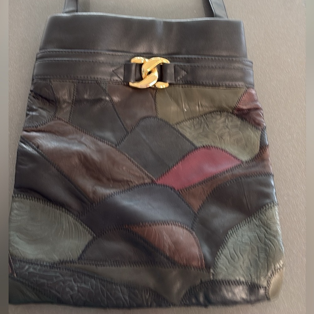 vintage leather patchwork shoulder bag by Vittoria International Accessories - Picture 1 of 6